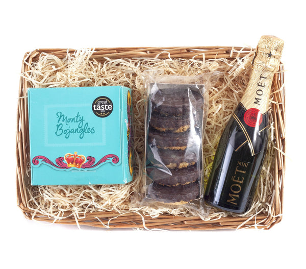 Champagne Hamper with Moet & Chandon Champagne Deluxe